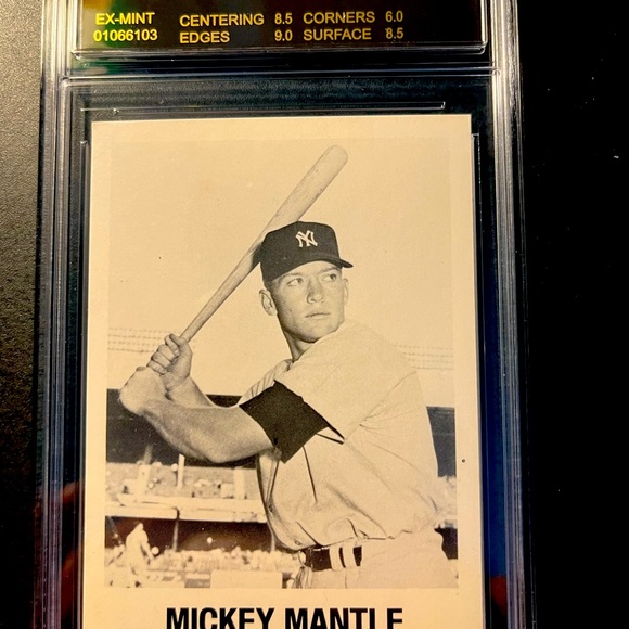Graded Baseball Cards - Picture 6 of 10